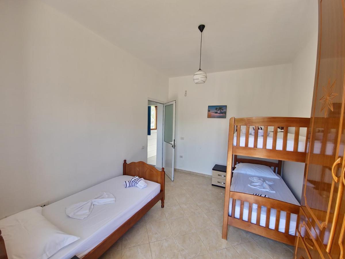 Villa Malaj Vlorë Exterior foto