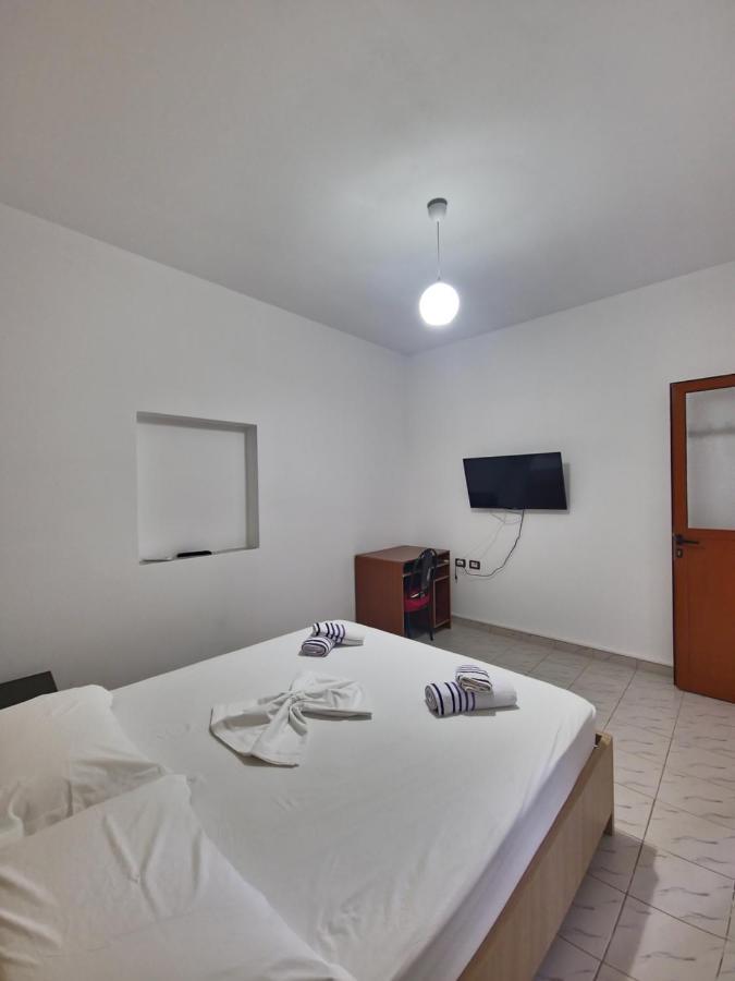 Villa Malaj Vlorë Exterior foto